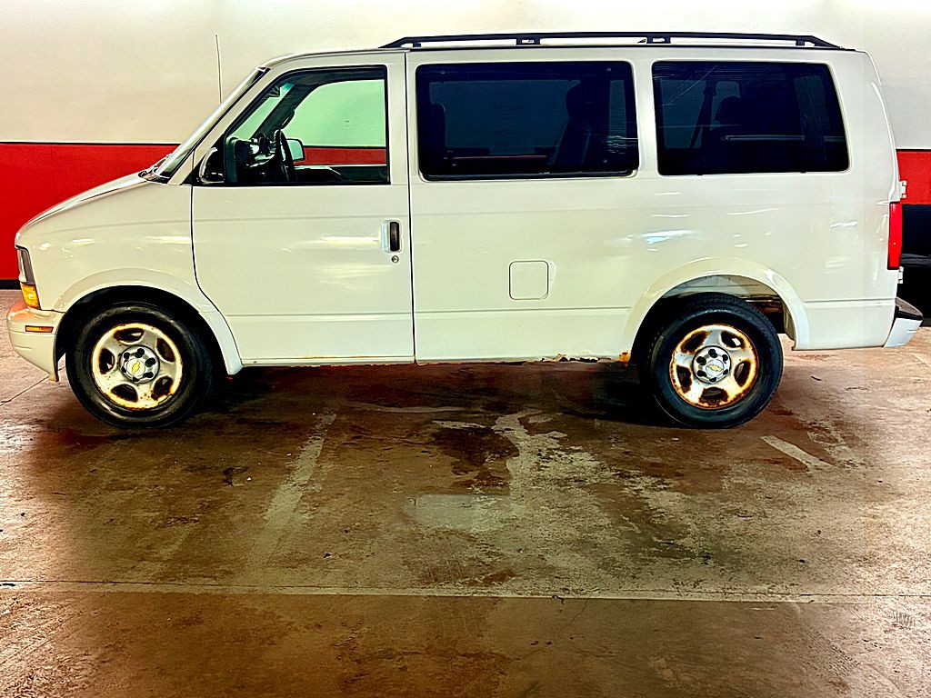 2005 Chevrolet Astro Image 4