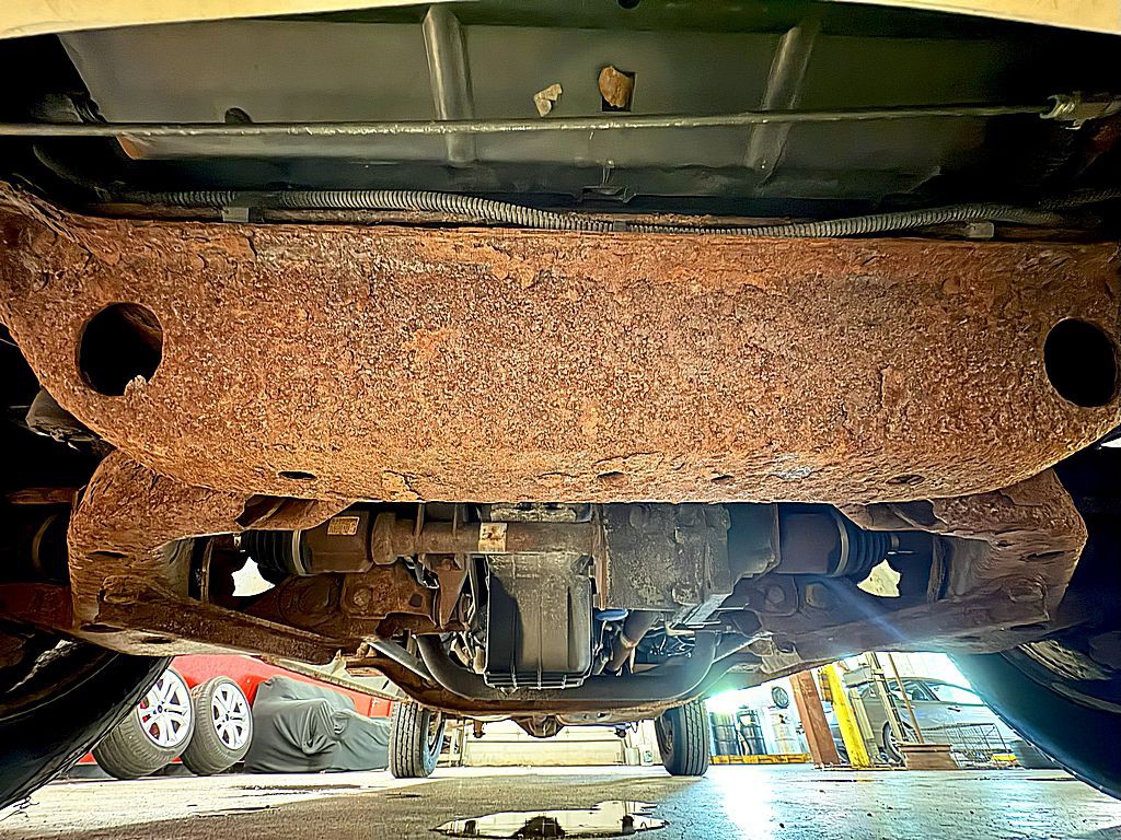 2005 Chevrolet Astro Image 28