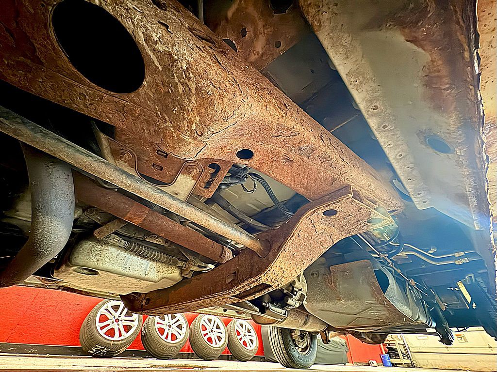 2005 Chevrolet Astro Image 33