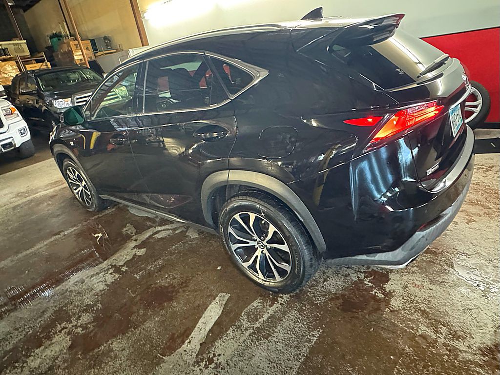 2015 Lexus NX Image 5