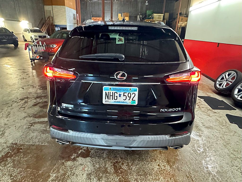 2015 Lexus NX Image 6