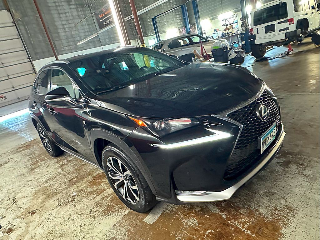 2015 Lexus NX Image 8