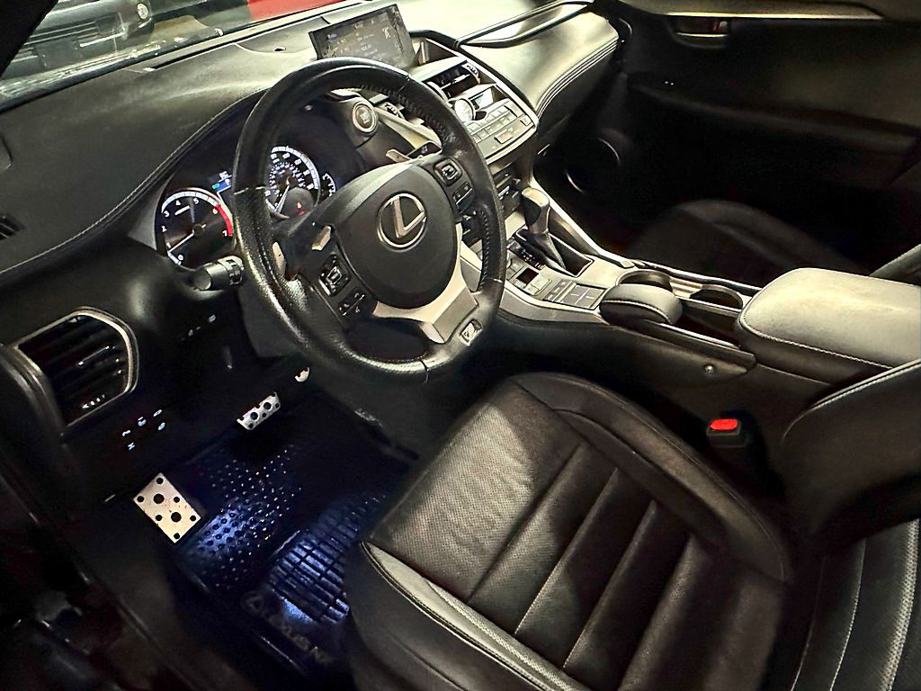 2015 Lexus NX Image 11