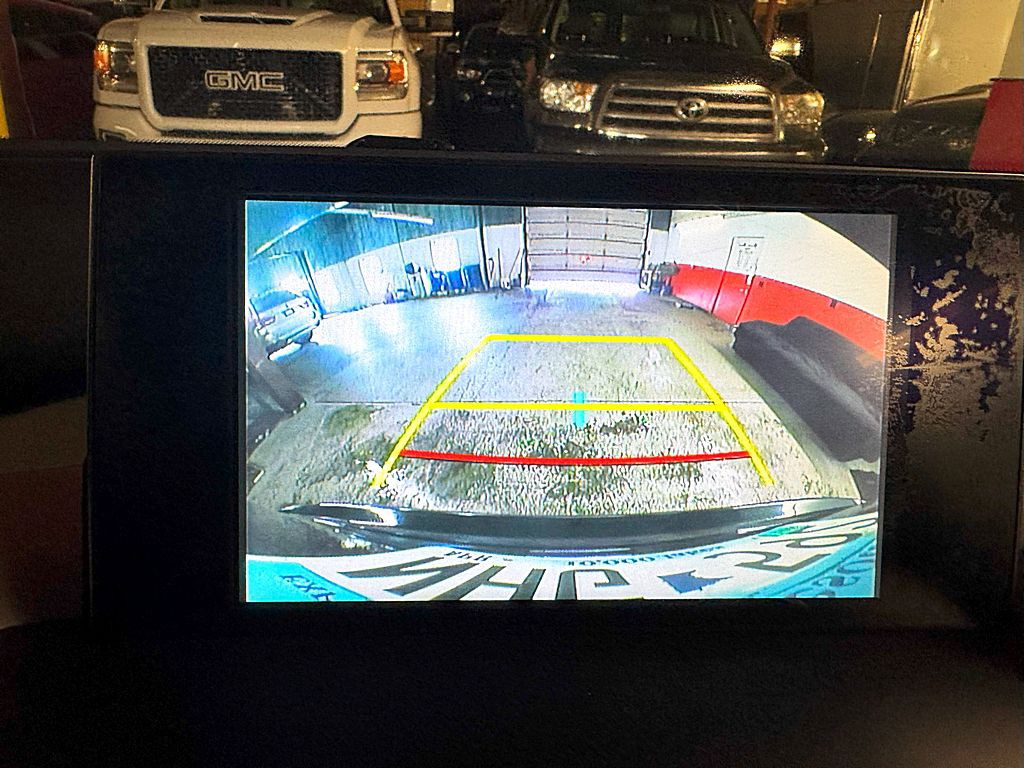 2015 Lexus NX Image 18