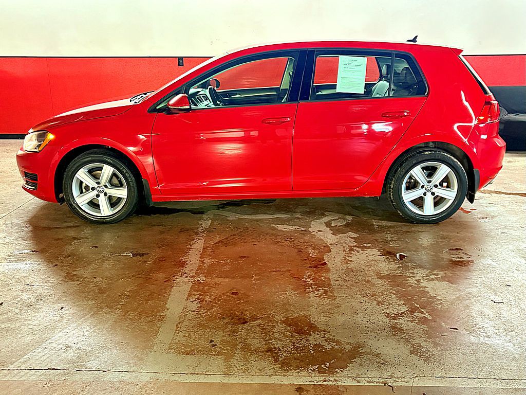 2015 Volkswagen Golf Image 4