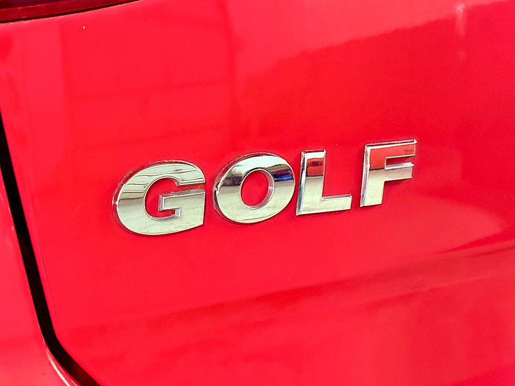 2015 Volkswagen Golf Image 23