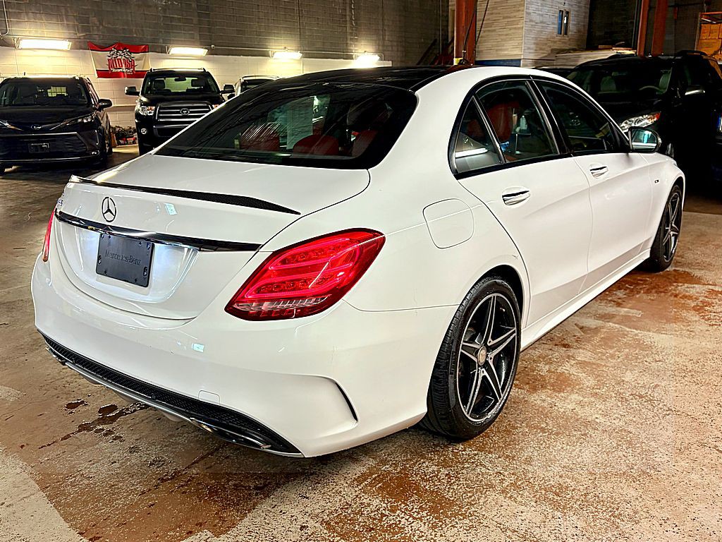 2016 Mercedes-Benz C-Class Image 7