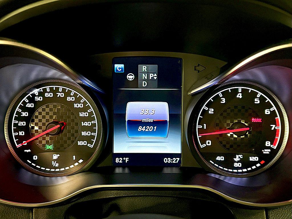 2016 Mercedes-Benz C-Class Image 12