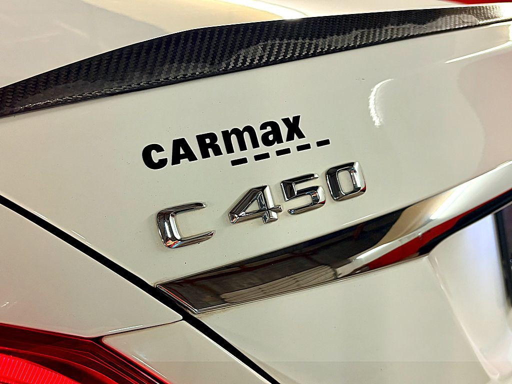 2016 Mercedes-Benz C-Class Image 30