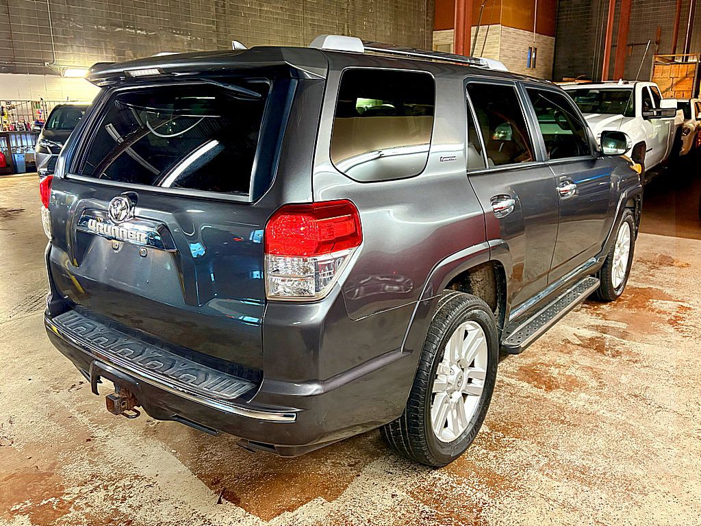 2010 Toyota 4Runner Image 6