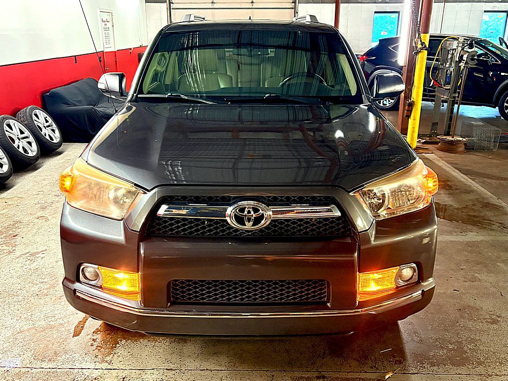 2010 Toyota 4Runner Image 8
