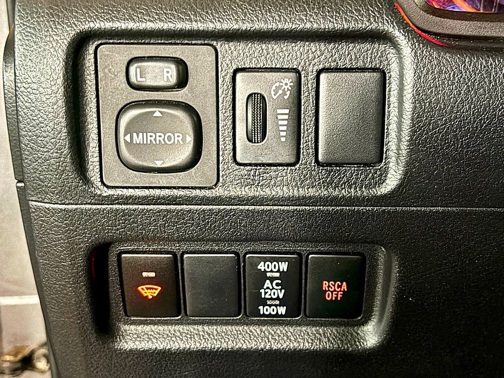 2010 Toyota 4Runner Image 19