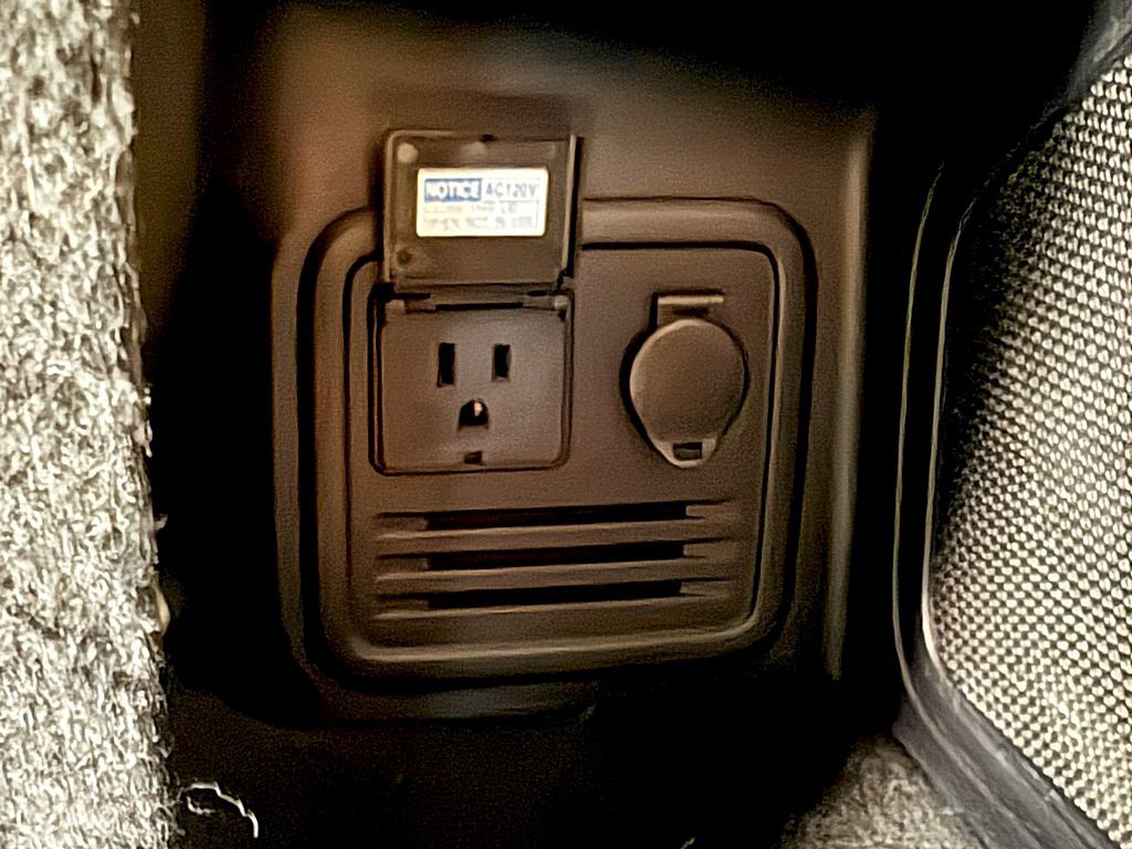 2010 Toyota 4Runner Image 25