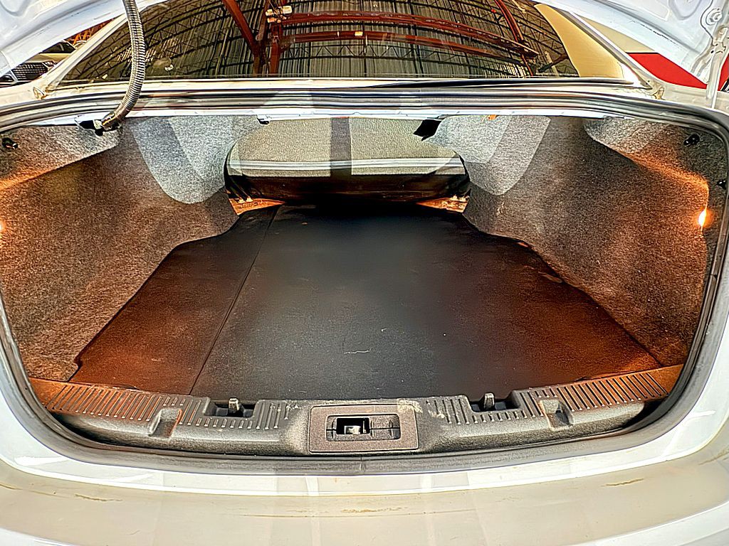 2013 Ford Taurus Image 19
