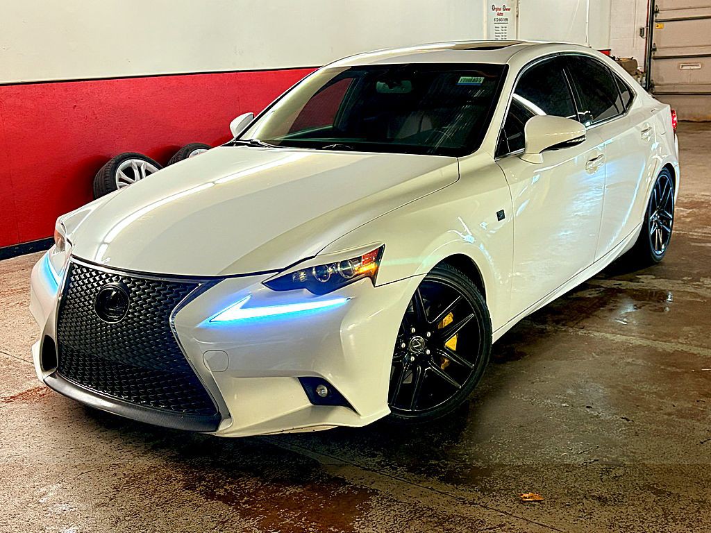 2015 Lexus IS Image 1