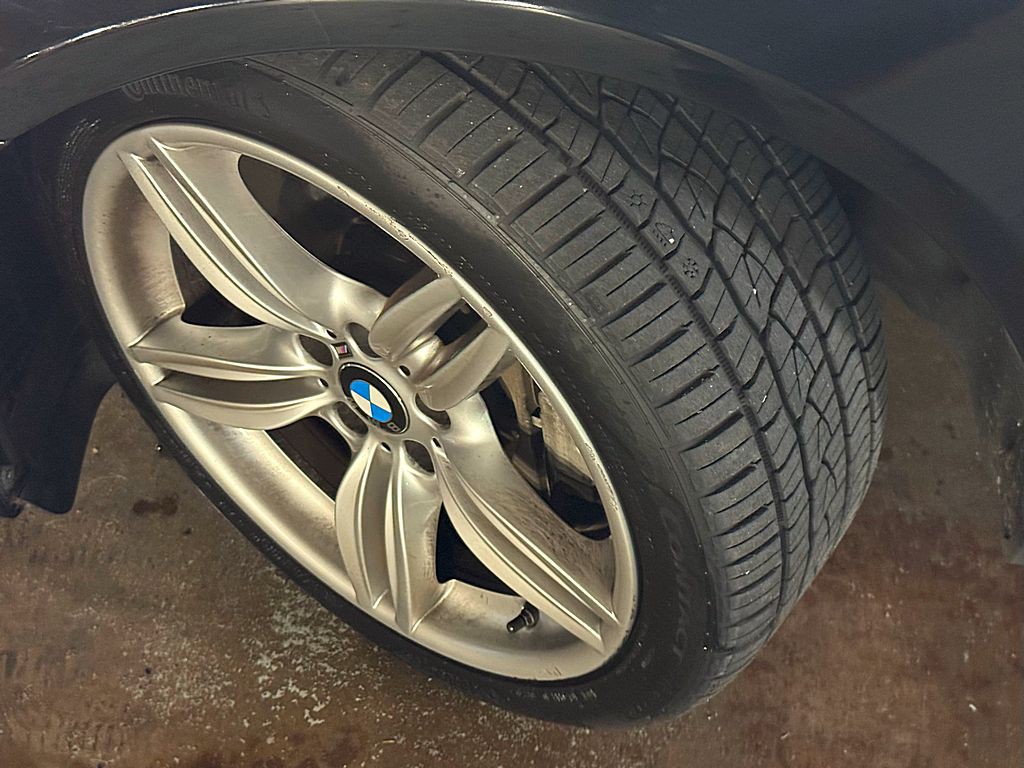 2016 BMW 5 Series Image 3