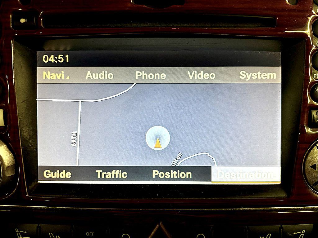 2010 Mercedes-Benz SLK-Class Image 17
