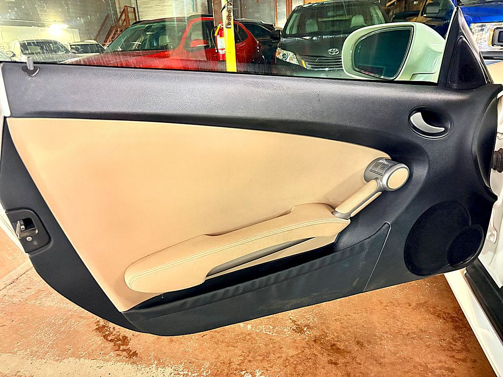 2010 Mercedes-Benz SLK-Class Image 20