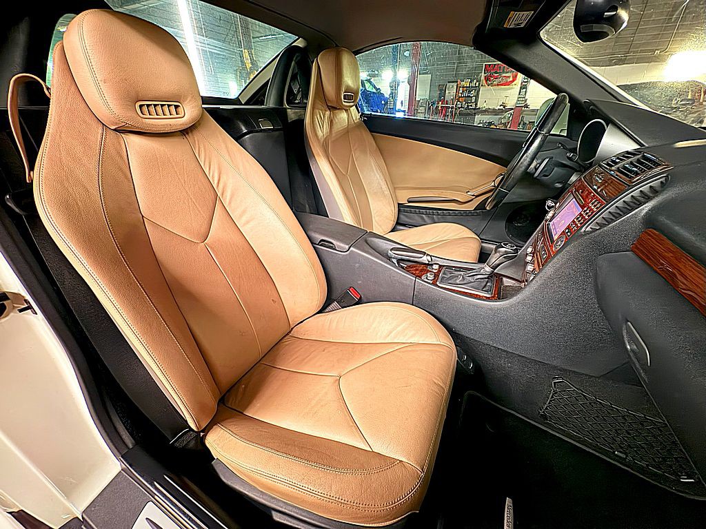 2010 Mercedes-Benz SLK-Class Image 22