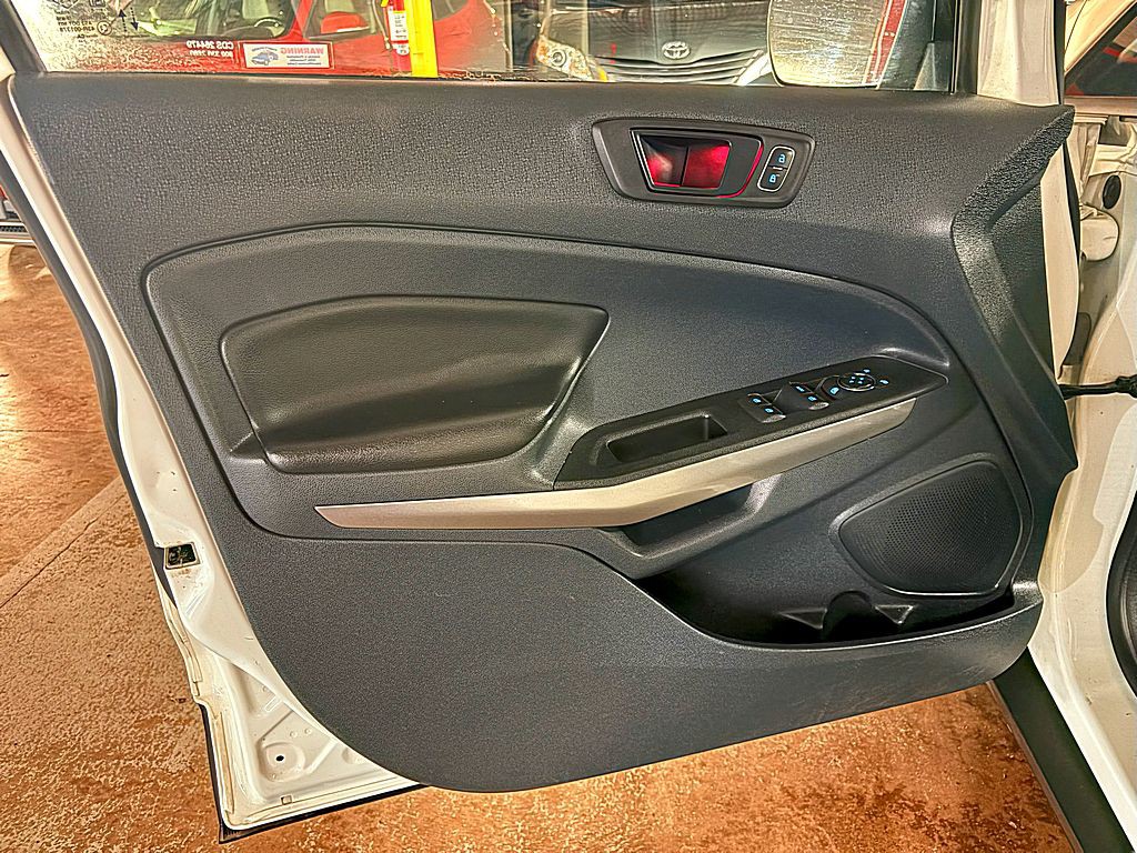 2020 Ford Econoline Image 19