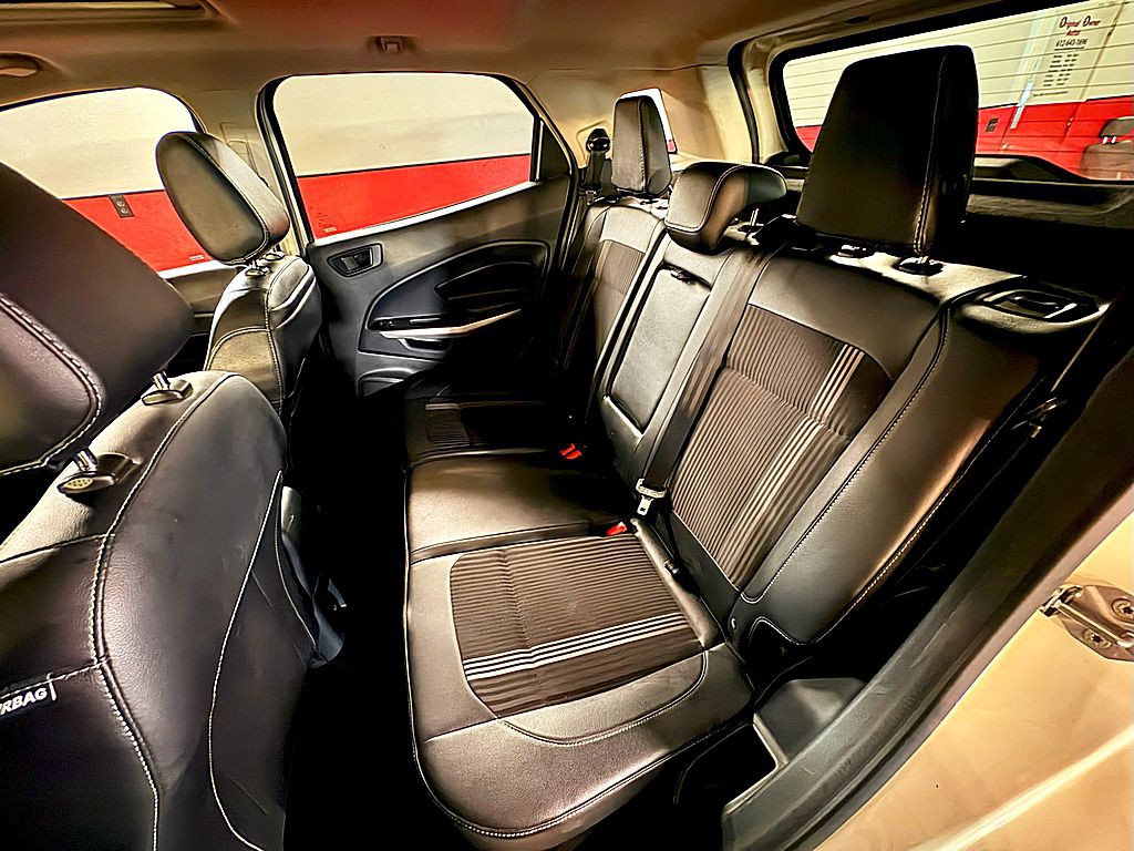 2020 Ford Econoline Image 21