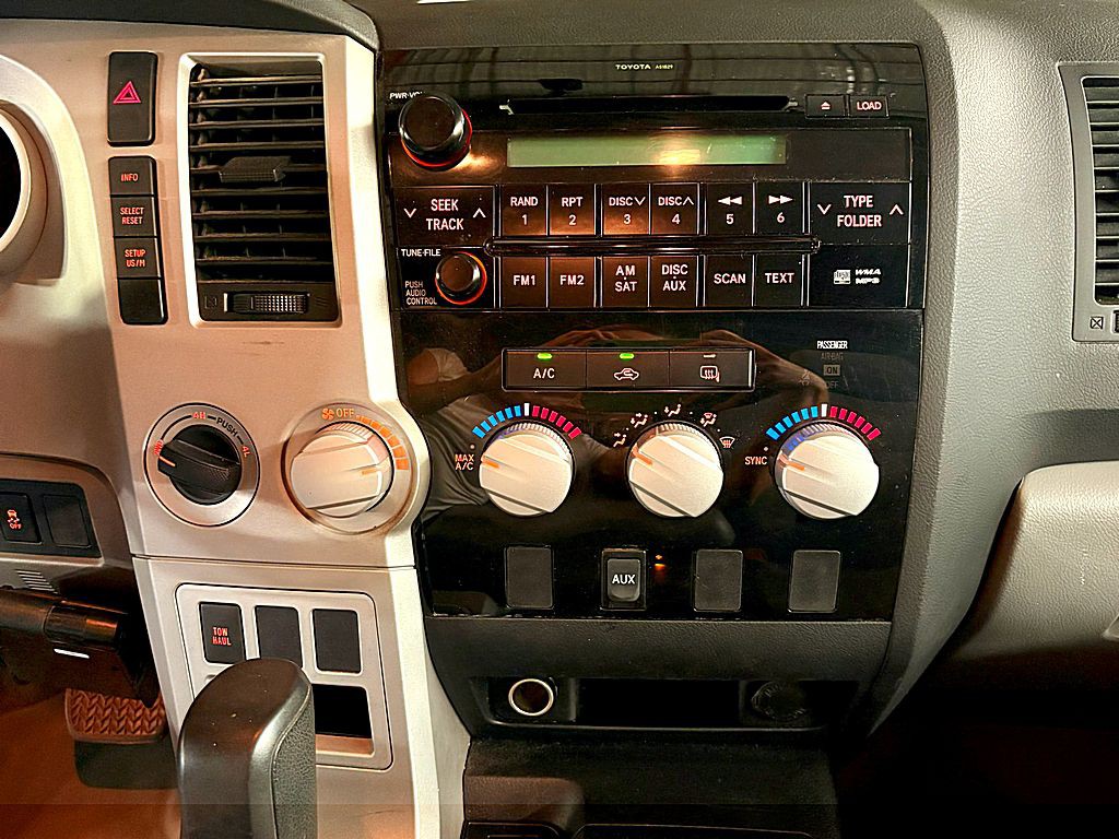 2008 Toyota Tundra Image 15
