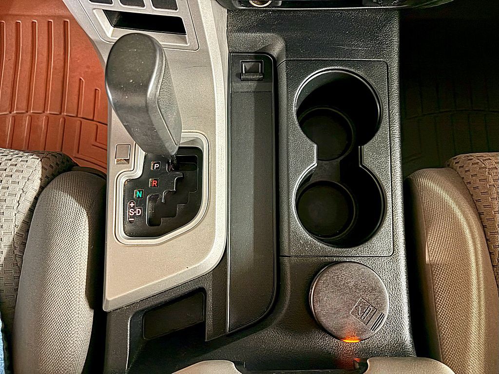 2008 Toyota Tundra Image 16