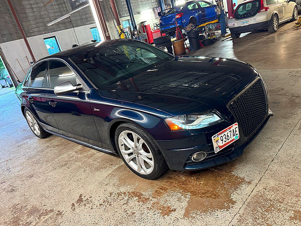 2011 Audi S4 Image 8