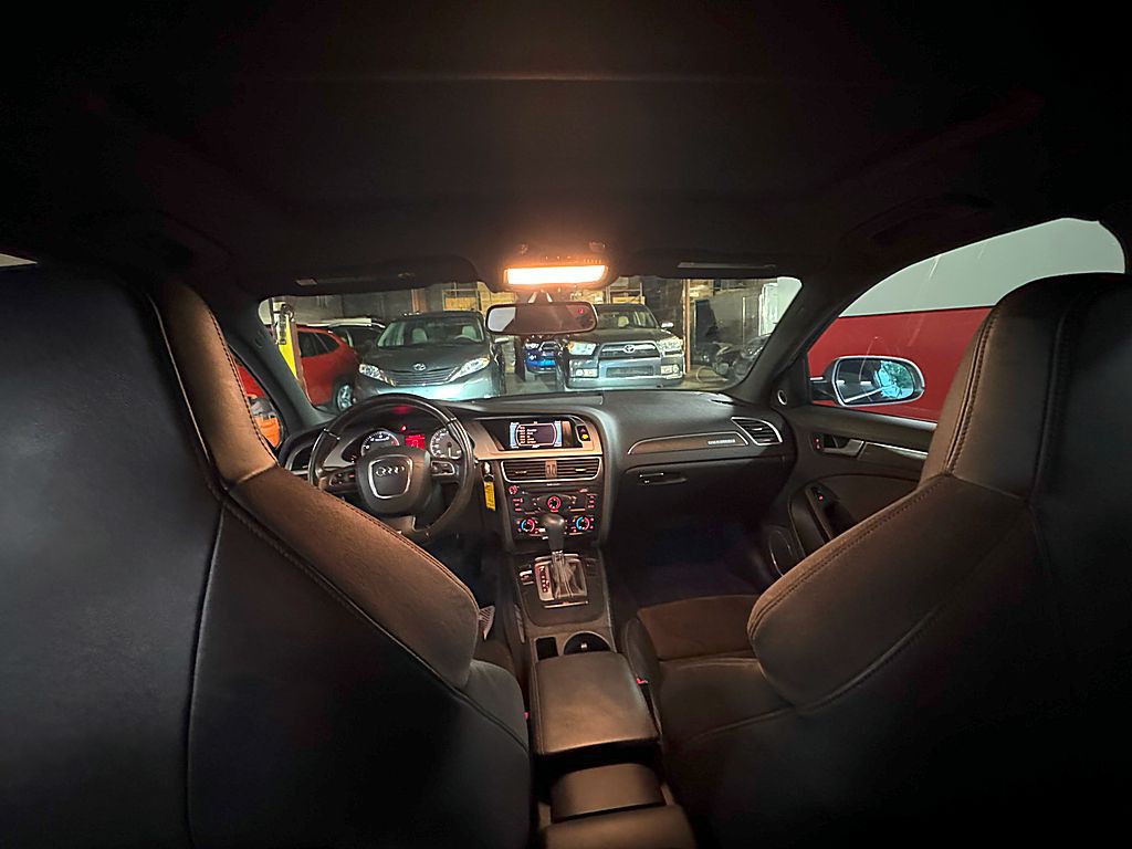 2011 Audi S4 Image 16