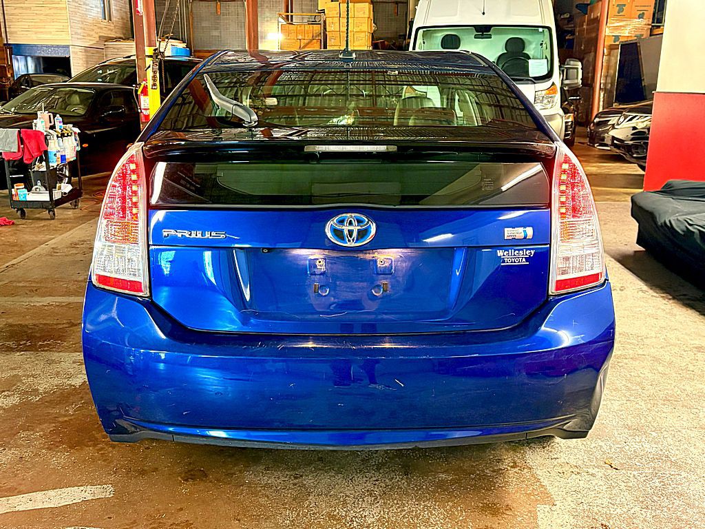 2010 Toyota Prius Image 6