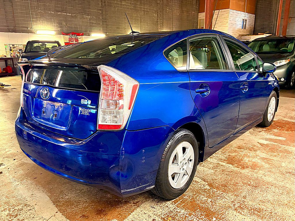 2010 Toyota Prius Image 7