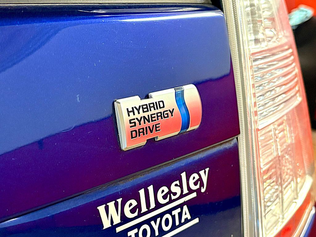 2010 Toyota Prius Image 29
