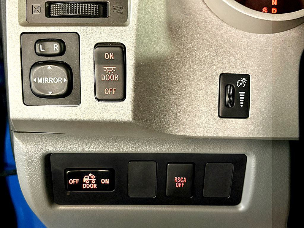 2007 Toyota Tundra Image 17