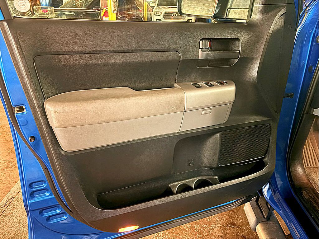 2007 Toyota Tundra Image 18
