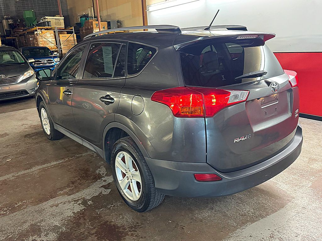 2013 Toyota Rav4 Image 5
