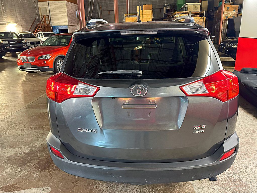 2013 Toyota Rav4 Image 6