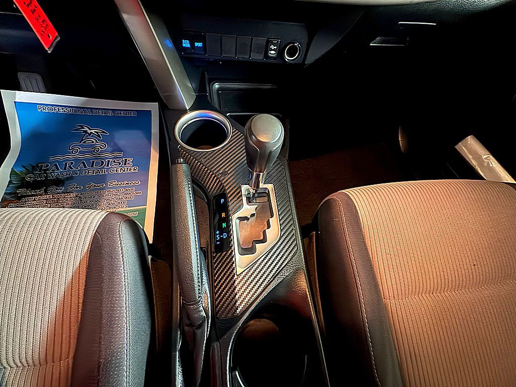 2013 Toyota Rav4 Image 15