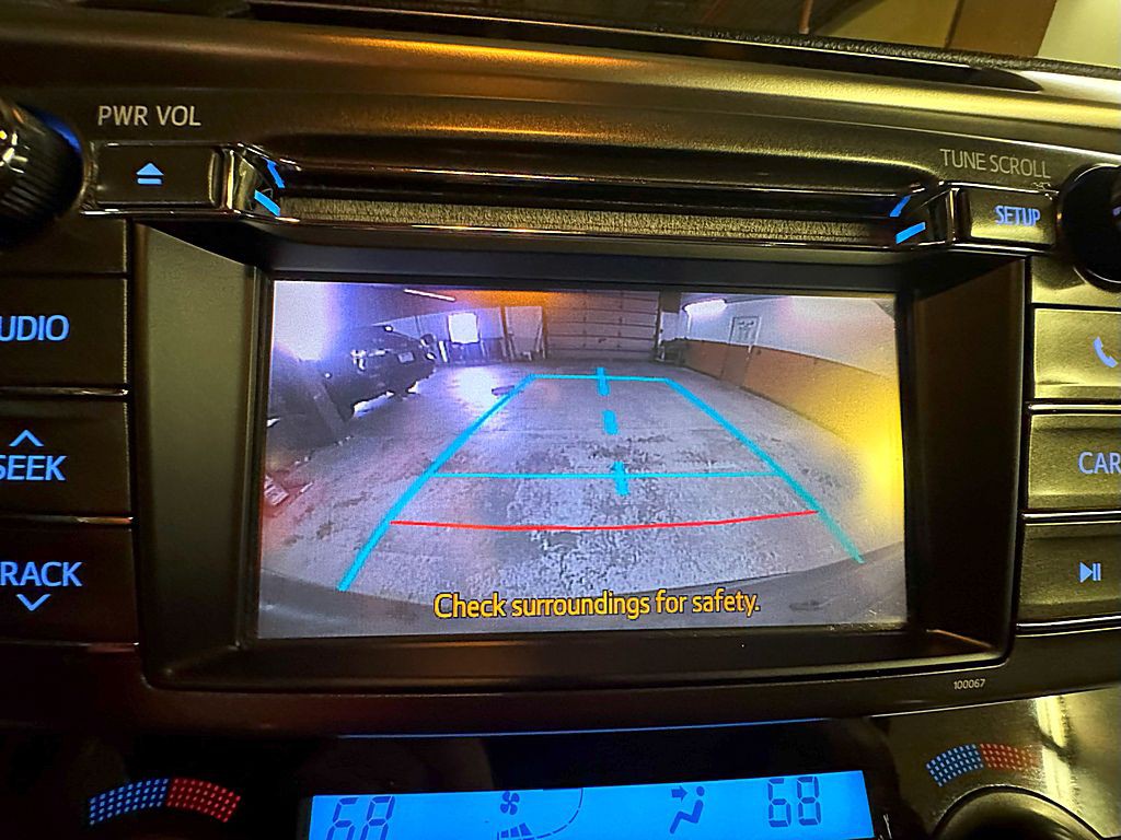 2013 Toyota Rav4 Image 16
