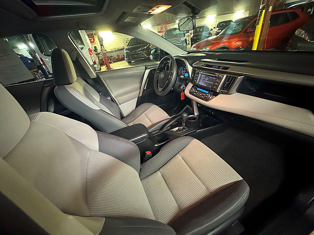 2013 Toyota Rav4 Image 20