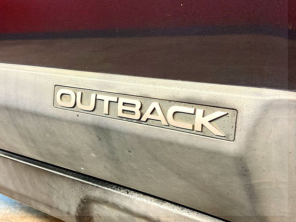 2013 Subaru Outback Image 25