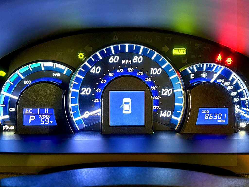 2014 Toyota Camry Image 11