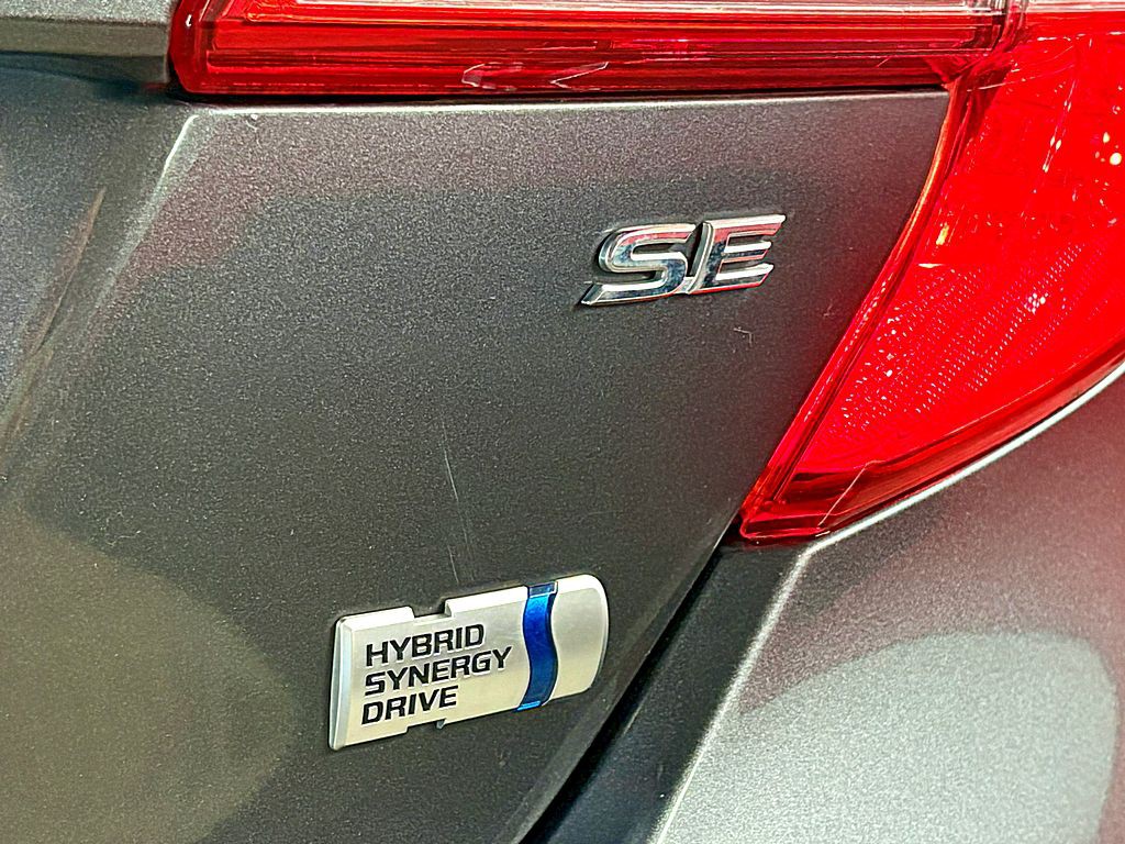 2014 Toyota Camry Image 27