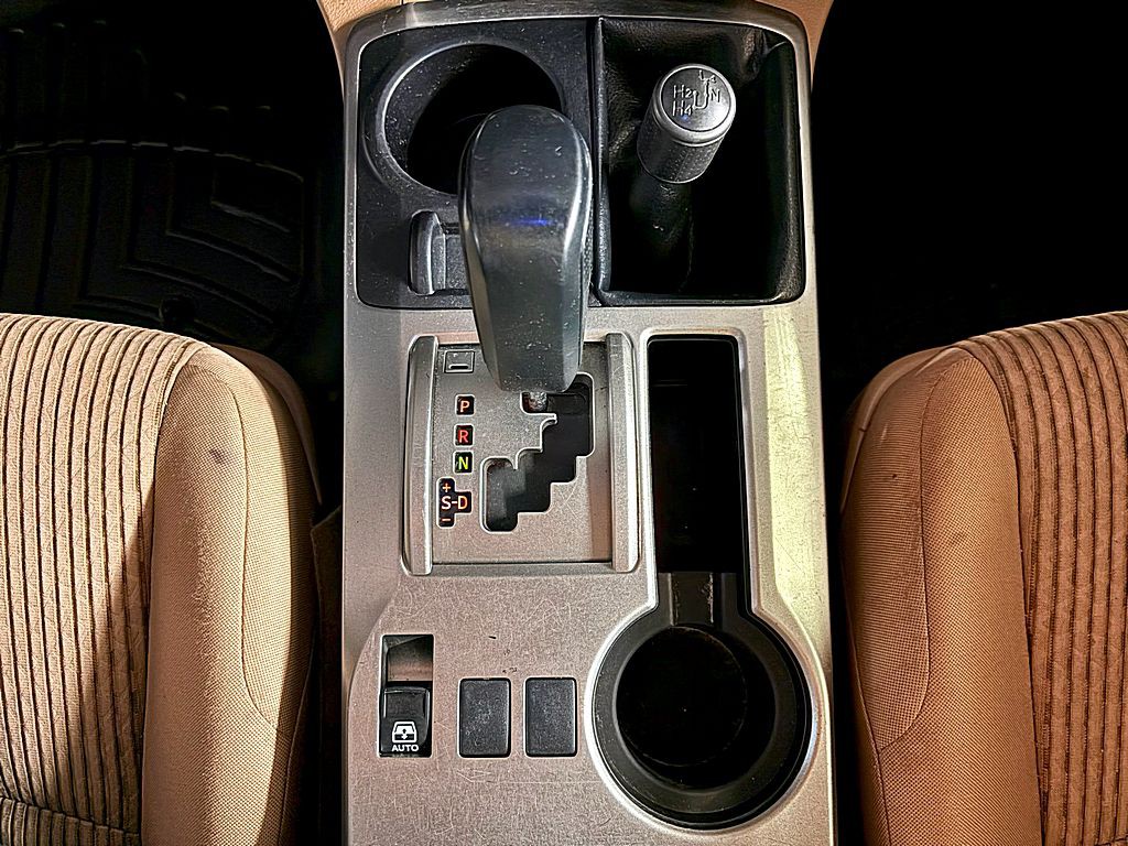 2012 Toyota 4Runner Image 15