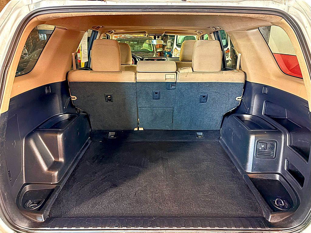 2012 Toyota 4Runner Image 23