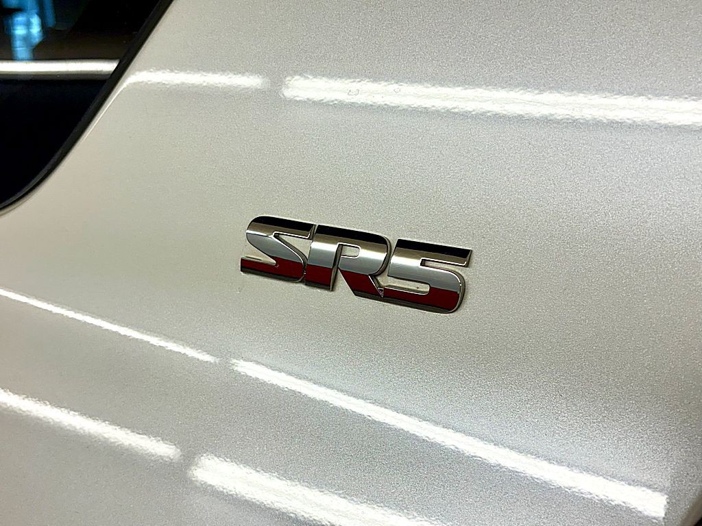 2012 Toyota 4Runner Image 28