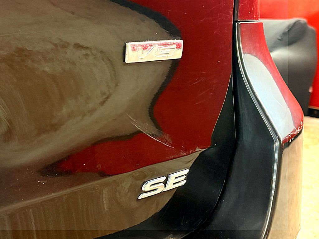 2011 Toyota Sienna Image 29