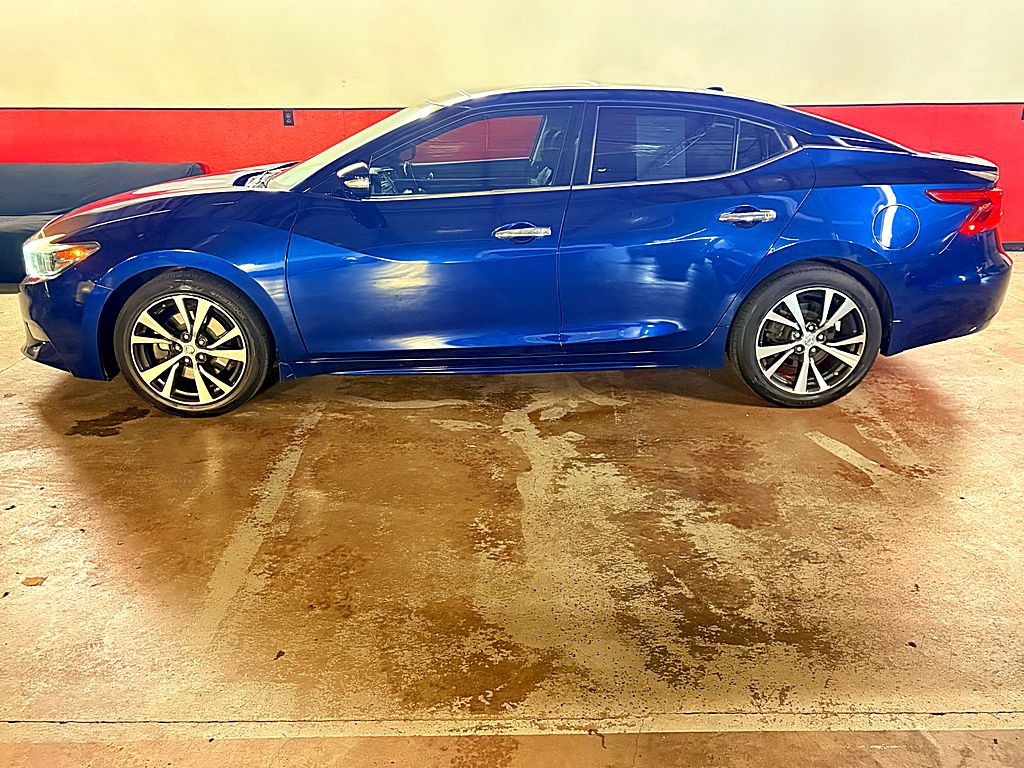 2016 Nissan Maxima Image 4