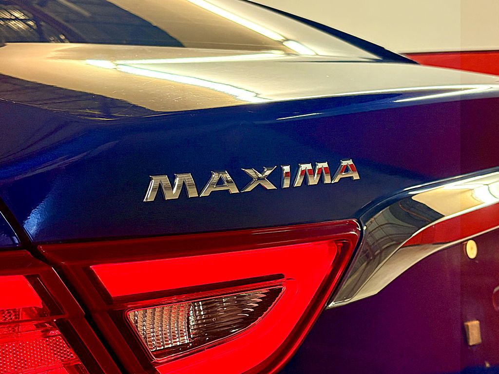 2016 Nissan Maxima Image 28
