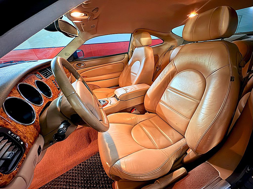 2006 Jaguar XK-Series Image 10