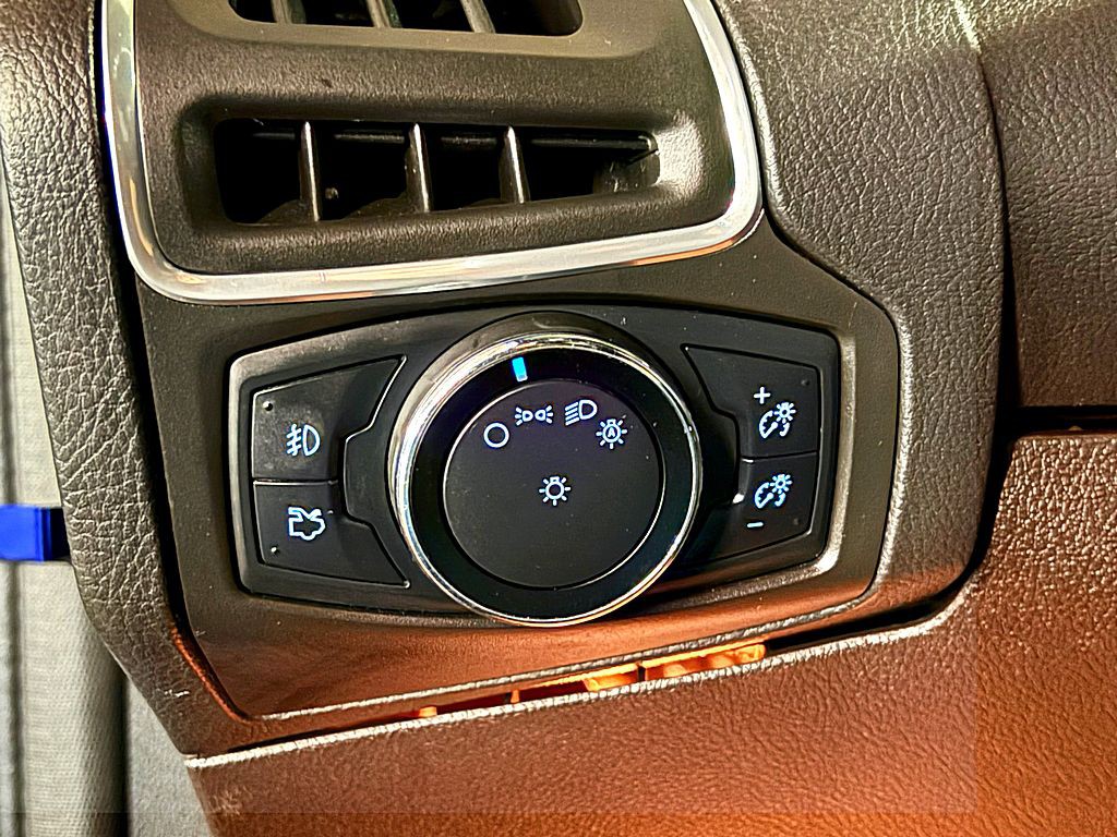 2014 Ford Focus Image 16